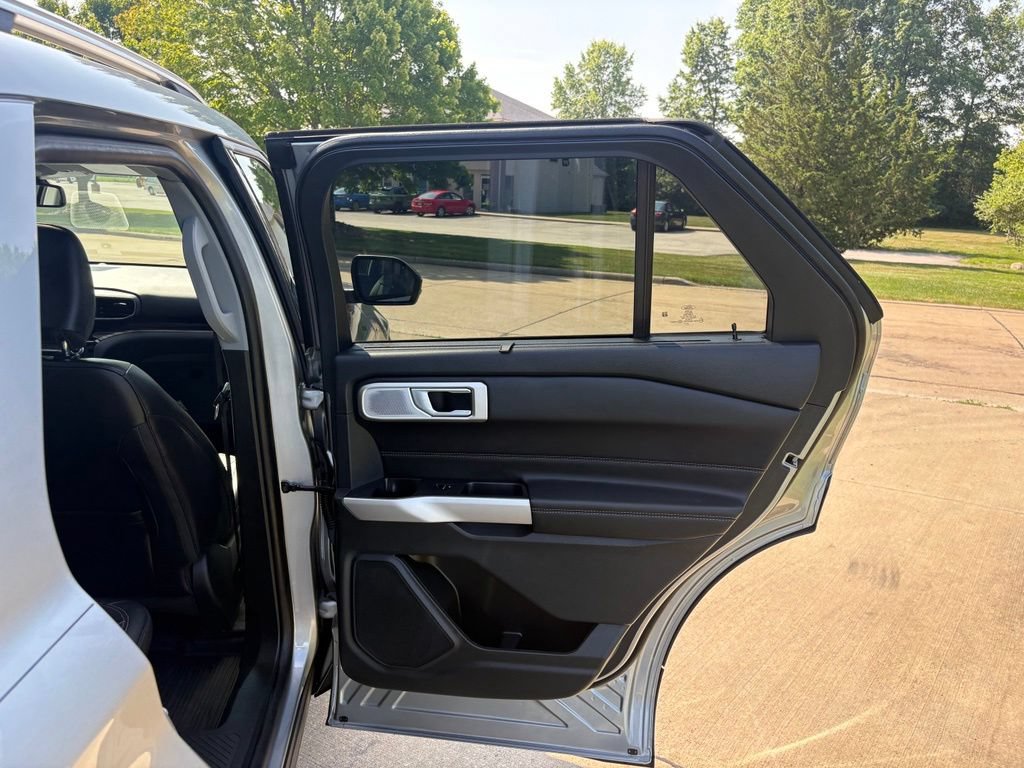 2023 Ford Explorer Limited - Photo 42