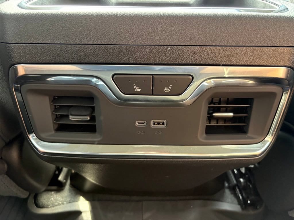 2026 Chevrolet Silverado 3500 HD LTZ - Photo 54
