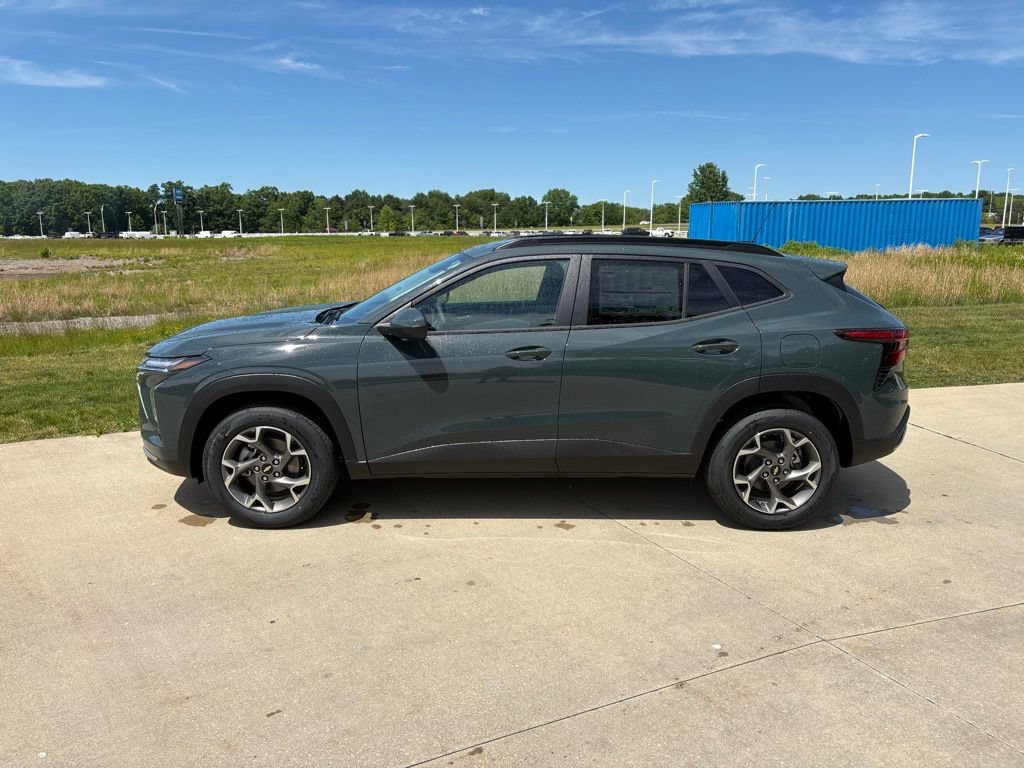 2026 Chevrolet Trax LT - Photo 6