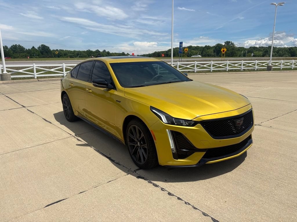 2024 Cadillac CT5 V-Series - Photo 8