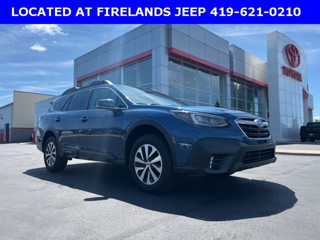 Used 2022 Subaru Outback Premium SUV
