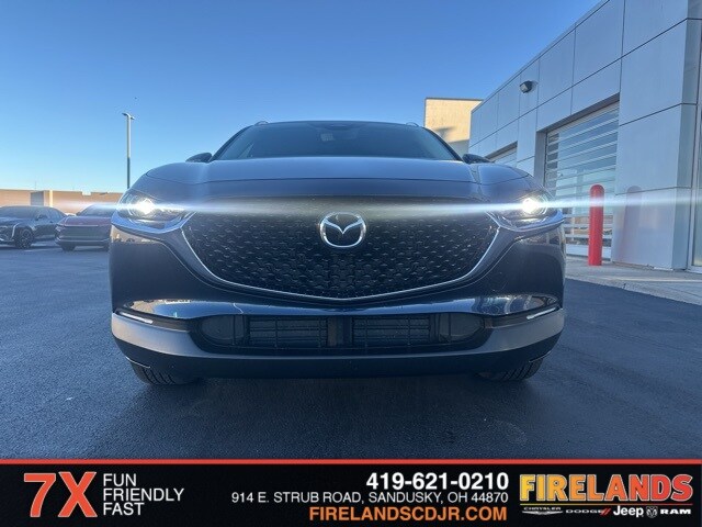 2024 Mazda CX-30 2.5 S Premium photo 2