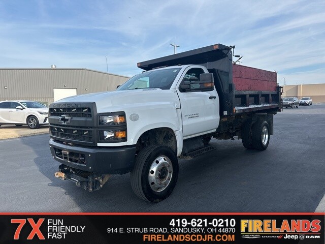 2021 Chevrolet Silverado 6500HD photo 3