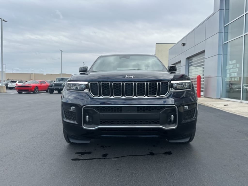 Used 2023 Jeep Grand Cherokee Overland SUV