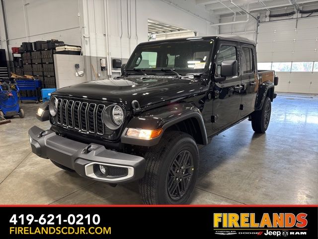 2026 Jeep Gladiator Sport S Auto's photo