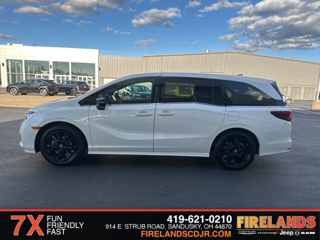 2024 Honda Odyssey Sport photo 4