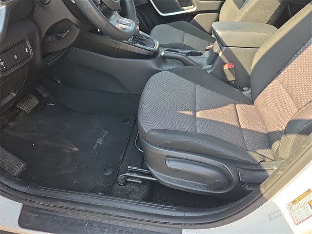 2020 Kia Soul LX photo 2