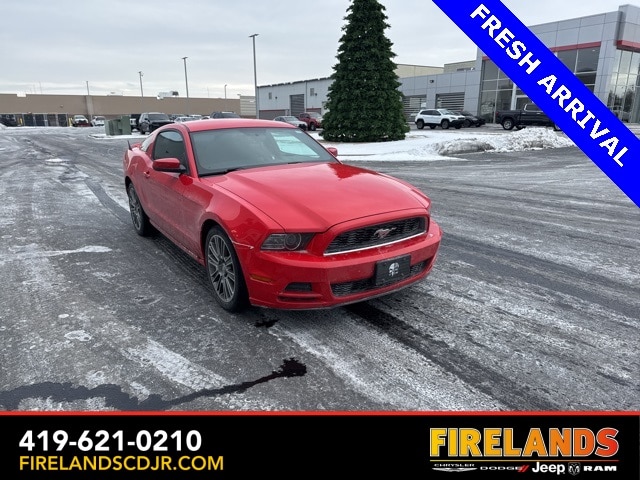 2014 Ford Mustang V6's photo