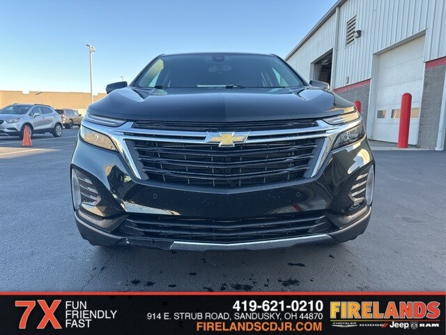 2023 Chevrolet Equinox photo 2