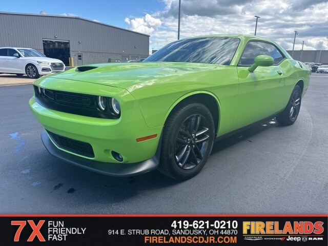 2019 Dodge Challenger GT photo 3