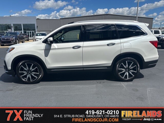 2021 Honda Pilot Touring photo 4