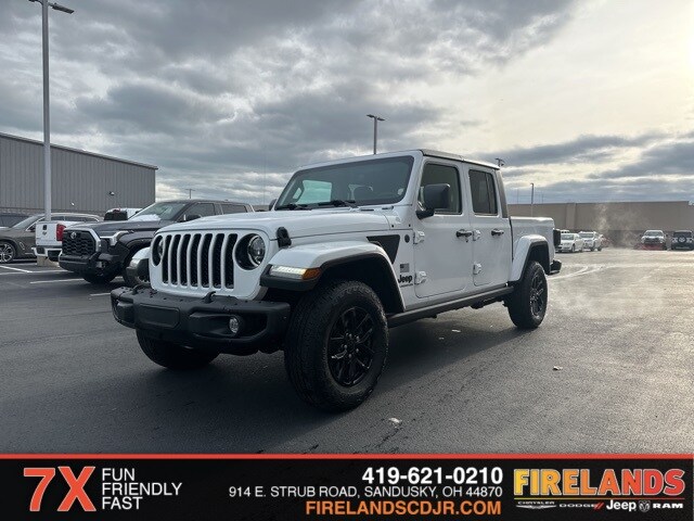 2023 Jeep Gladiator Sport photo 3
