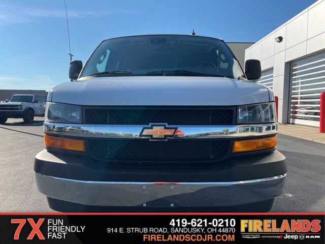 2024 Chevrolet Express 3500 LT Passenger Van photo 2