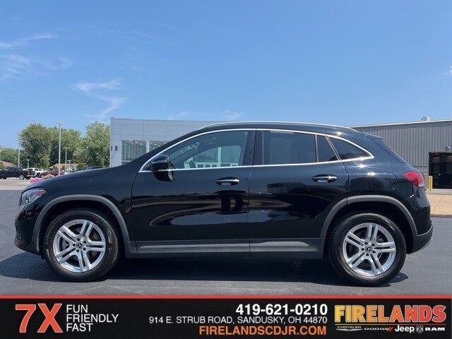 2022 Mercedes Benz GLA 250 photo 4