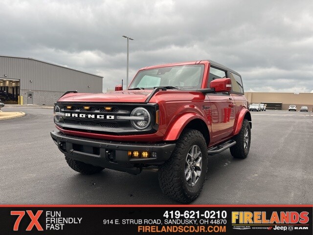 2022 Ford Bronco Outer Banks photo 3