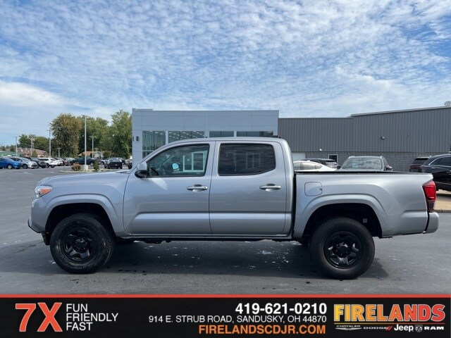 2020 Toyota Tacoma SR V6 photo 4