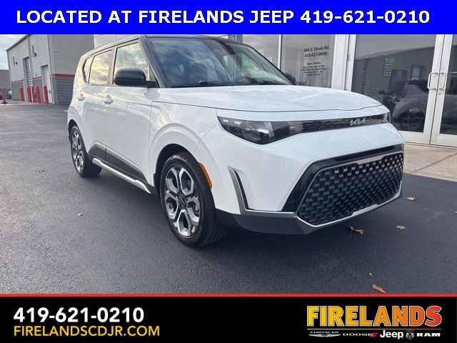 2025 Kia Soul EX's photo