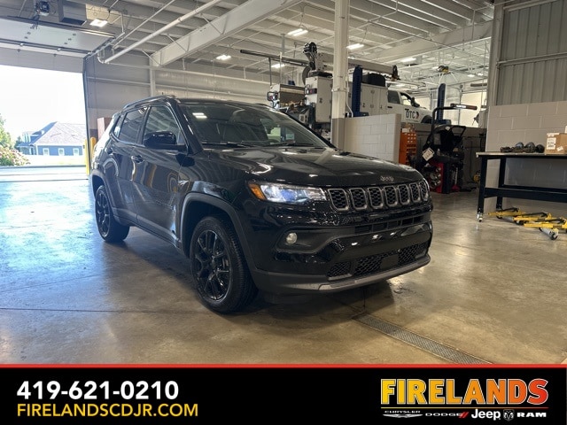 2025 Jeep Compass Latitude's photo