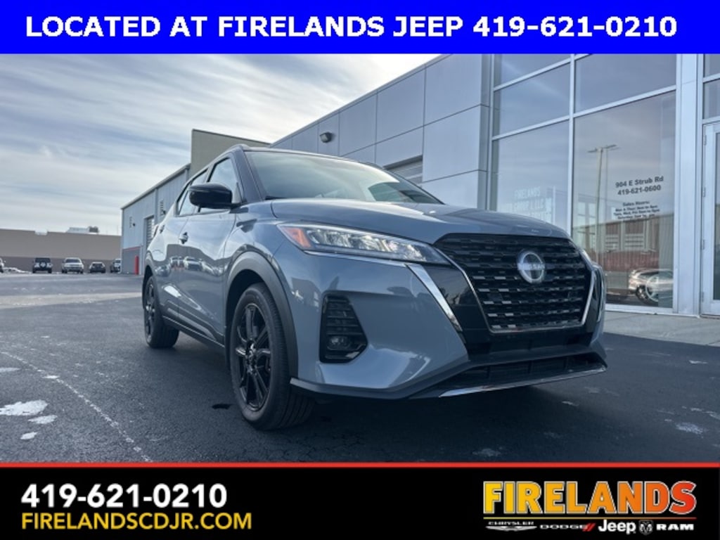 Used 2023 Nissan Kicks SR SUV
