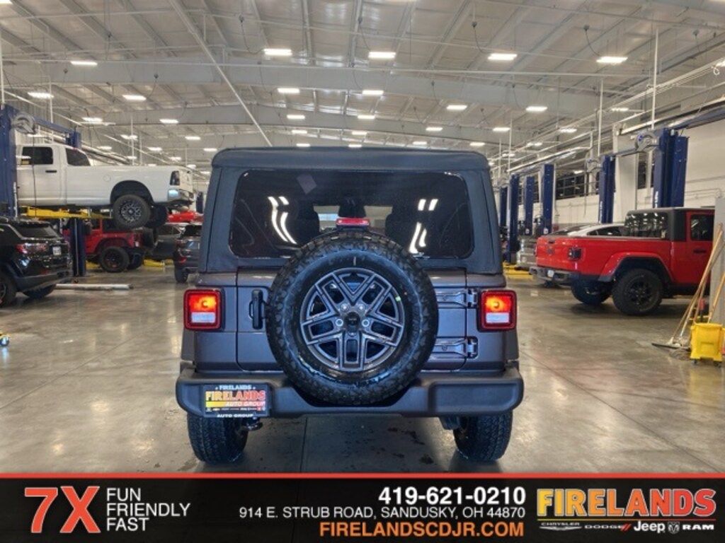 New 2026 Jeep Wrangler Sport Sport Utility