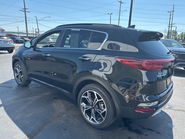 2021 Kia Sportage SX Turbo photo 3