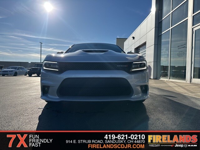 2020 Dodge Charger R/T photo 2