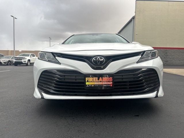 Used 2019 Toyota Camry LE with VIN 4T1B11HK3KU197027 for sale in Sandusky, OH