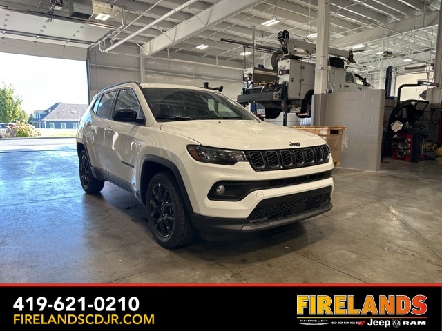 2025 Jeep Compass Latitude's photo