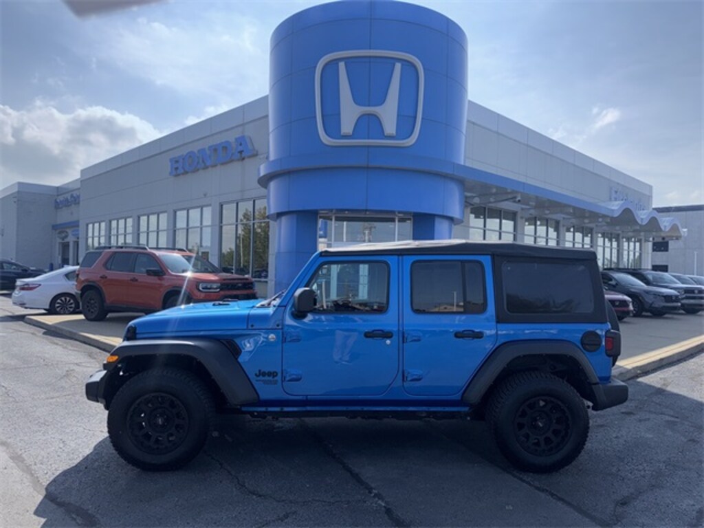 Used 2021 Jeep Wrangler Unlimited Sport SUV