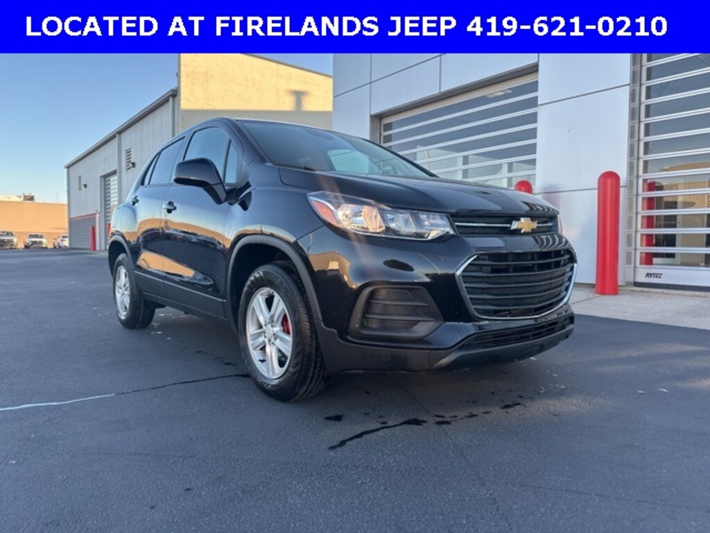 Used 2022 Chevrolet Trax LS SUV