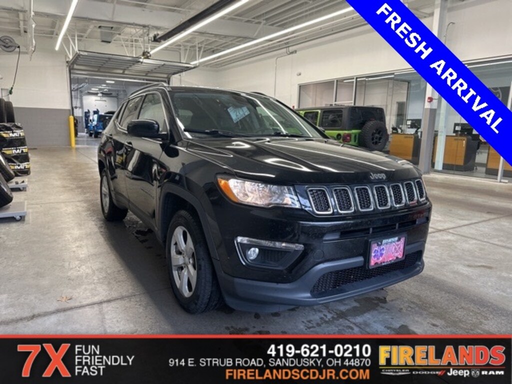 Used 2018 Jeep Compass Latitude 4x4 SUV