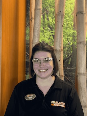 Staff member Lizzie Davis from ddd4f97a7fcb