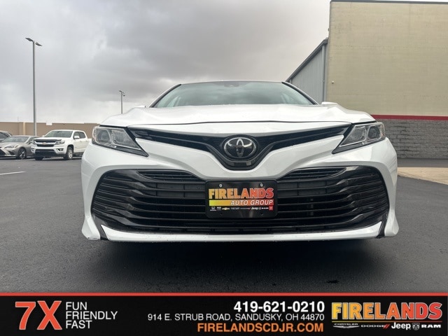 Used 2019 Toyota Camry LE with VIN 4T1B11HK3KU197027 for sale in Sandusky, OH