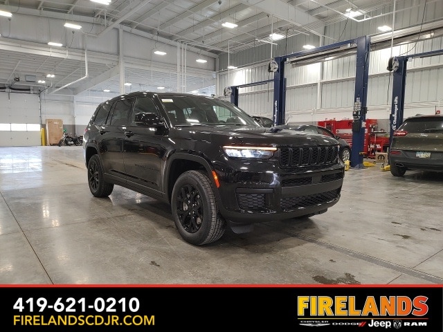 2025 Jeep Grand Cherokee L Altitude's photo