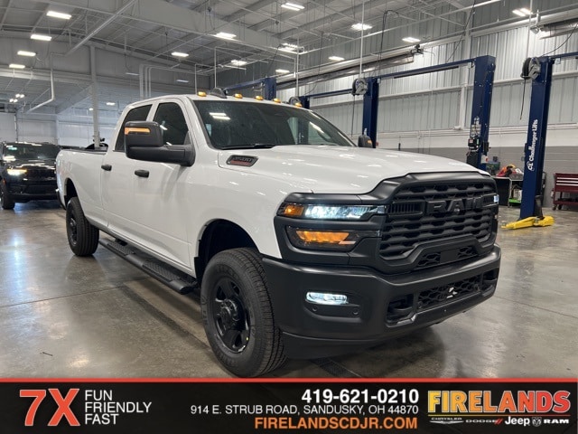 2025 RAM Ram 3500 Pickup