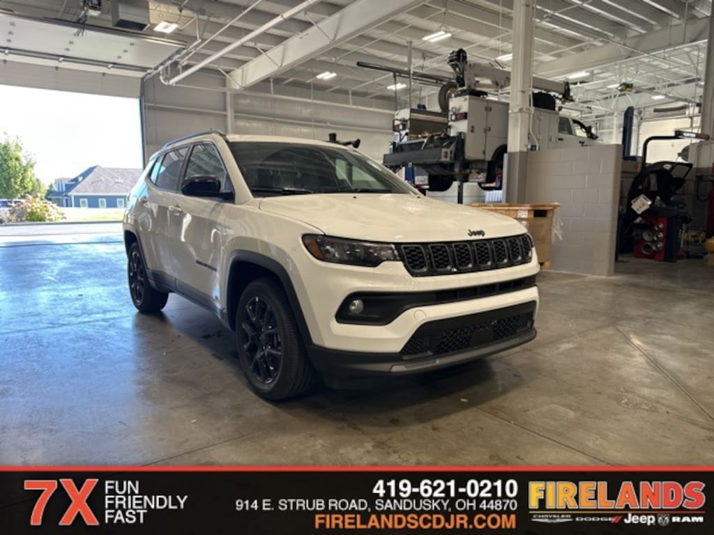 New 2025 Jeep Compass Latitude Sport Utility