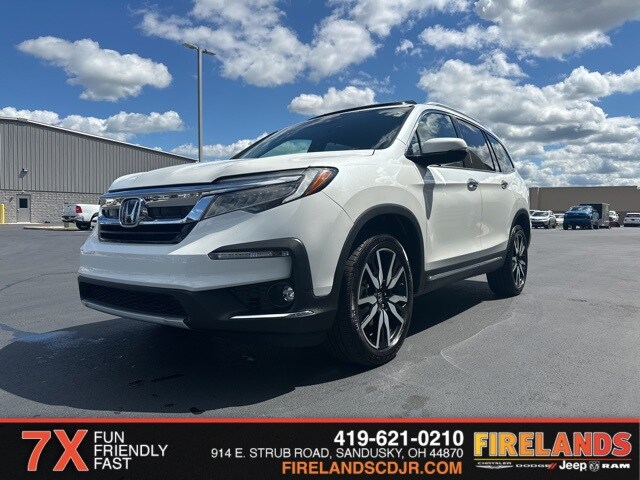 2021 Honda Pilot Touring photo 3
