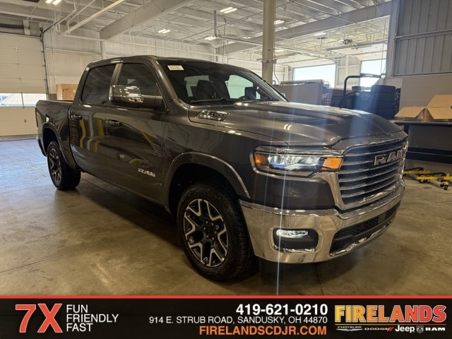 2026 RAM Ram 1500 Pickup Laramie's photo