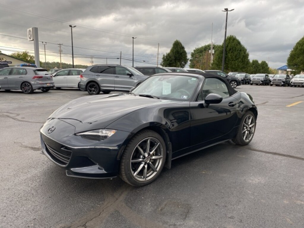 Used 2022 Mazda Mazda MX-5 Miata Grand Touring Convertible