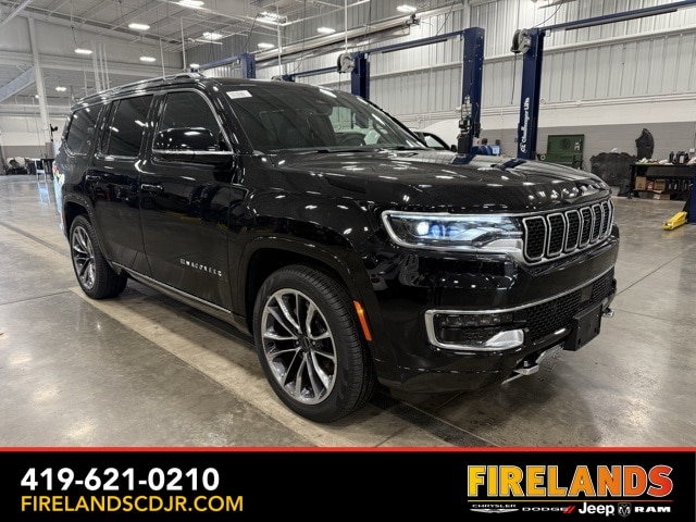 2025 Jeep Wagoneer Series III's photo