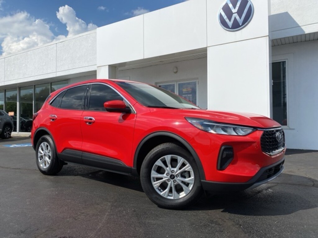 Used 2024 Ford Escape Active SUV