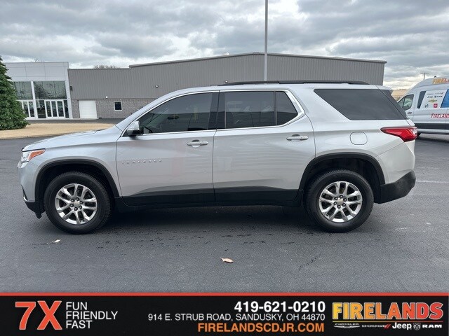 2021 Chevrolet Traverse Cloth 1LT photo 4