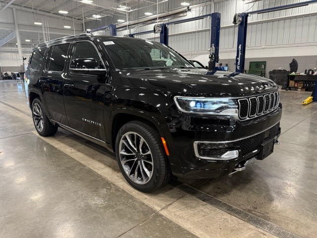 2025 Jeep Wagoneer Series III's photo