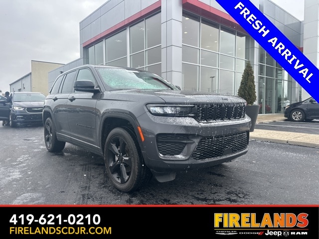 2024 Jeep Grand Cherokee Altitude's photo