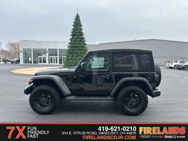 2024 Jeep Wrangler Sport photo 4