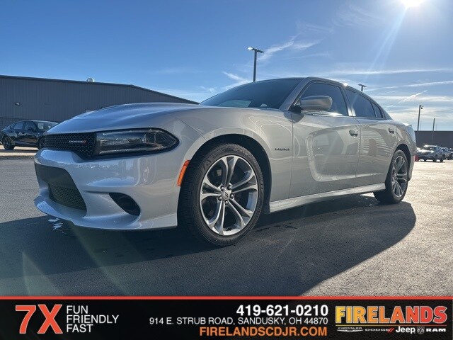 2020 Dodge Charger R/T photo 3