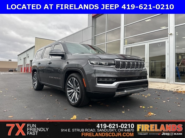 2022 Jeep Grand Wagoneer Series III's photo