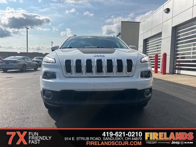 Used 2017 Jeep Cherokee Latitude with VIN 1C4PJMCB6HW618643 for sale in Sandusky, OH