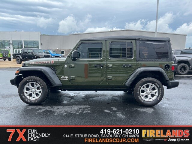 2021 Jeep Wrangler Unlimited Sport Islander photo 4