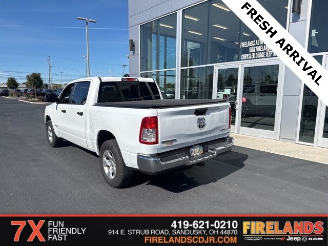 2024 Ram 1500 Big Horn Lone Star photo 3